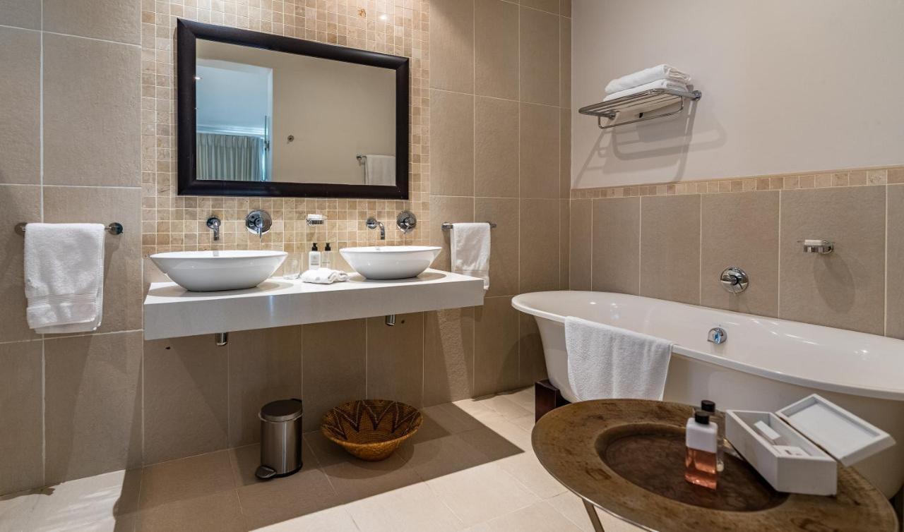 Sea Five Boutique Hotel